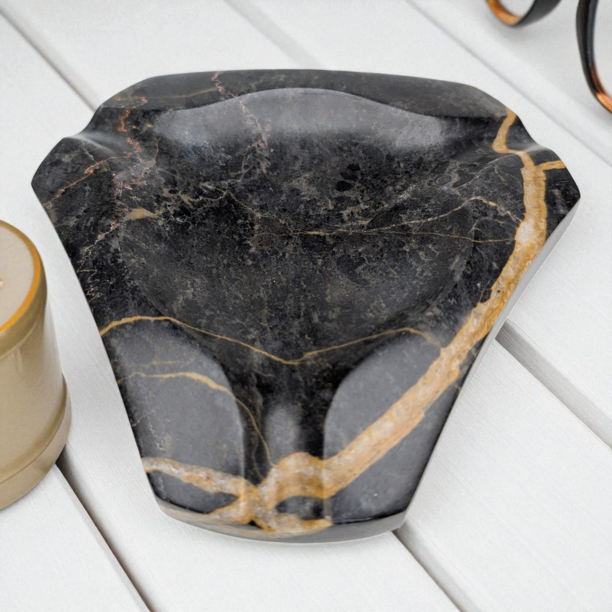 Geometric Natural Marble Ashtray – Luxury Stone Home Accessory